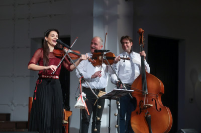 Laposa Julcsi & the Band – Petőfi Kulturális Program – Kamarakoncert